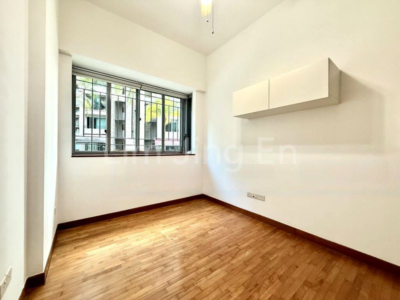 3 Bed Condo for Sale in  Sunhaven - Image 8
